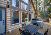 Mt. Baker Lodging Cabin #02GS - WIFI - D/W - W/D - Sleeps 8!